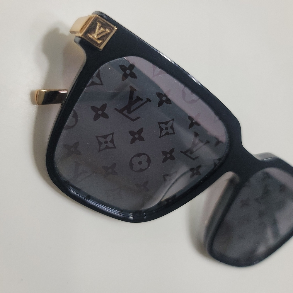 Louis Vuitton Black & Gold Sunglasses